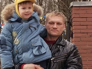 Сяргей Каваленка з сынам.