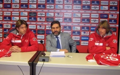  Кані і Сівакоў (справа) на пятнічнай прэзентацыі новых гульцоў клуба,  фота www.piacenzacalcio.it