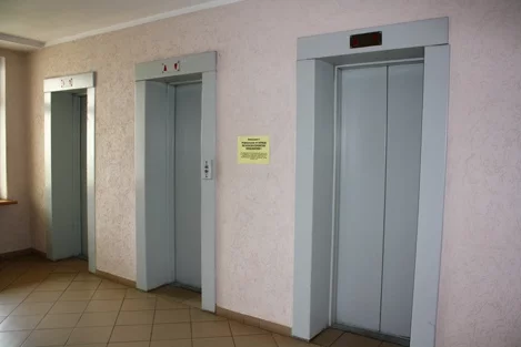 Ліфты ў інтэрнаце №2 БДУ