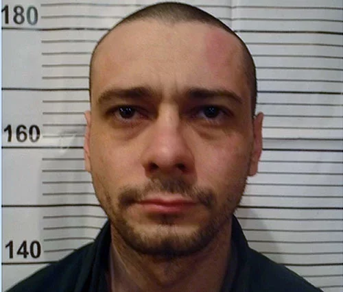 32-летний Сергей Помазун подозревается в жестоком убийстве шестерых человек.