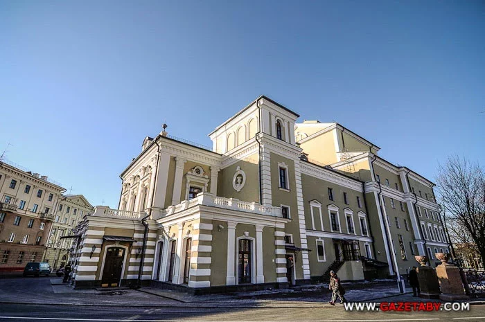 Za dva dni da adkryćcia Kupałaŭski naviedaŭ staršynia Minharvykankama Mikałaj Ładućka. Fota Siarhieja Bałaja, «Salidarnaść».