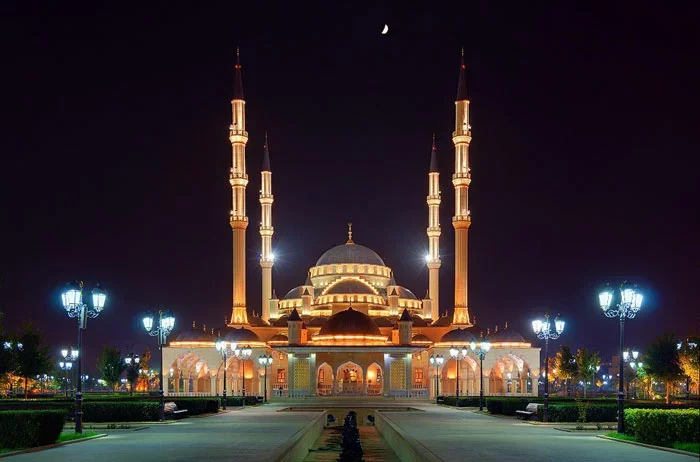 Мечеть «Сердце Чечни» имени Ахмата Кадырова в Чечне.