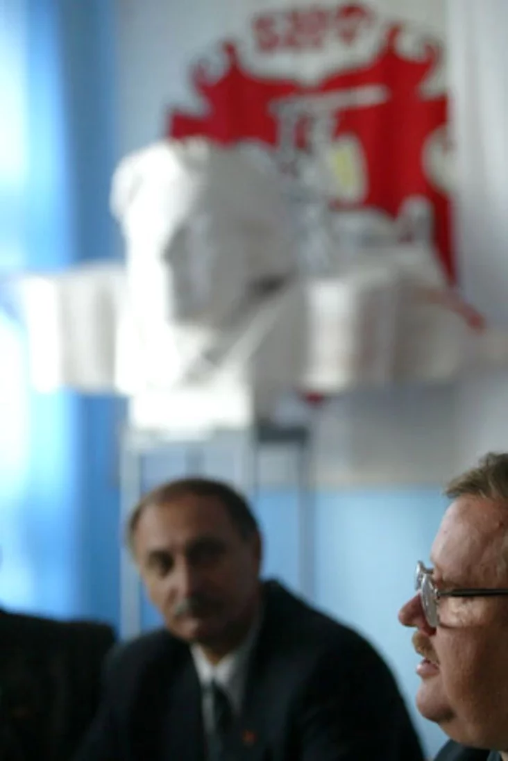 sacmarspress-aln071105_3 (62K)