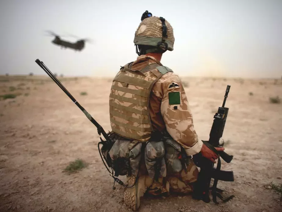 Британский солдат в Афганистане. Фото independent.co.uk