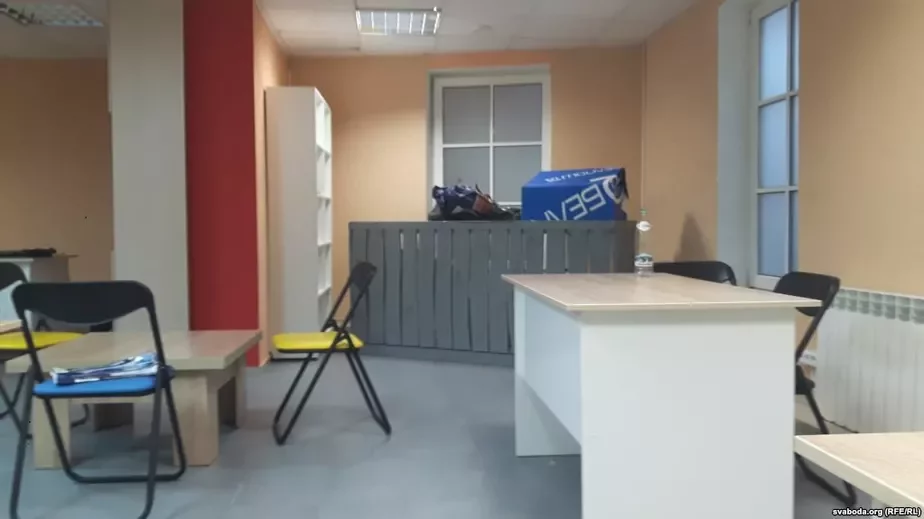 Минский офис телеканала «Белсат» после изъятия всей техники. Фото Радио «Свабода»