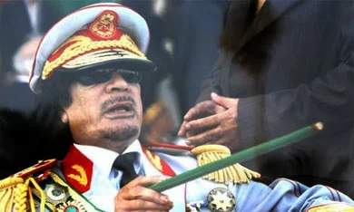 Для Кадафі было важна, каб пра яго гаварылі: няважна, добра ці кепска. На фота: на парадзе ў Трыпалі, 2009 год.