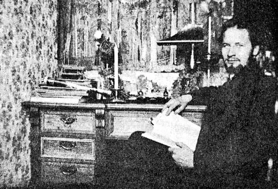 Вацлаў Ластоўскі ў рэдакцыі "Нашай Нівы". Вільня, 1914 год.