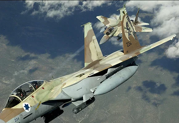 Ізраільскія знішчальнікі F-15. Фота wired.com