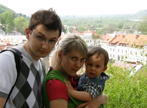 Дмитрий Гурневич с женой Юлией и сыном Максом.