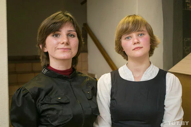 Анна Радюк и Наталья Скалкович. Фото Александра Корсакова, TUT.BY.