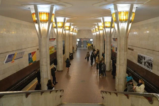 Станция метро «Октябрьская», фото belaruscity.net