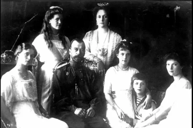 Расійская царская сям'я, 1913. Фота PA