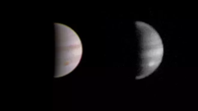 Двойной снимок Юпитера, сделанный «Юноной» 23 августа. Фото NASA