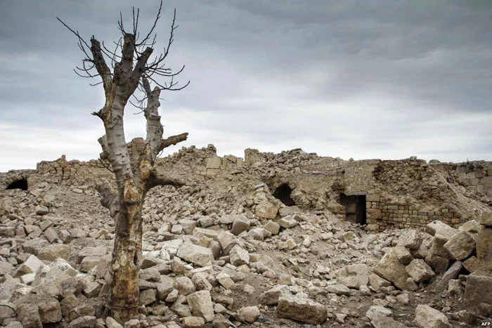 Будынак у Сірыі, разбомблены ўрадавымі войскамі.