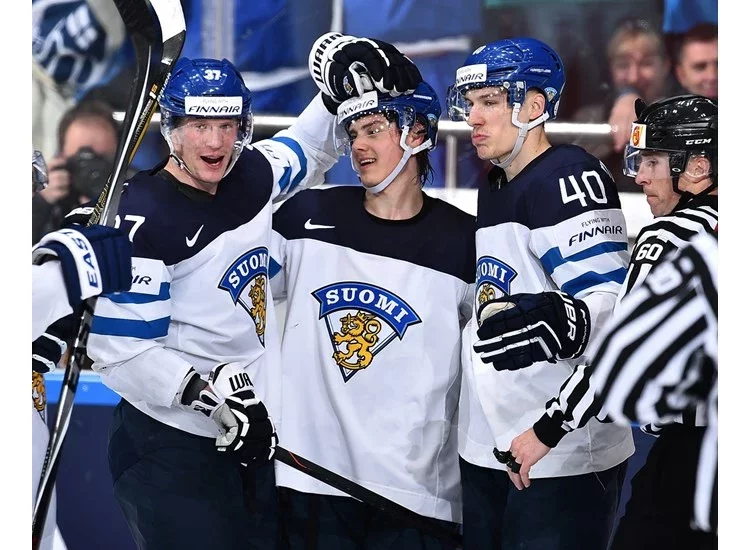 Финляндия выиграла у Канады со счетом 4:0, фото iihf.com