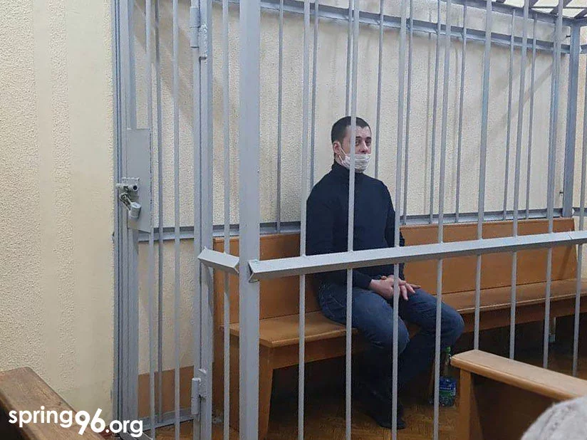 Илья Турков в зале суда. Фото: spring96.org.