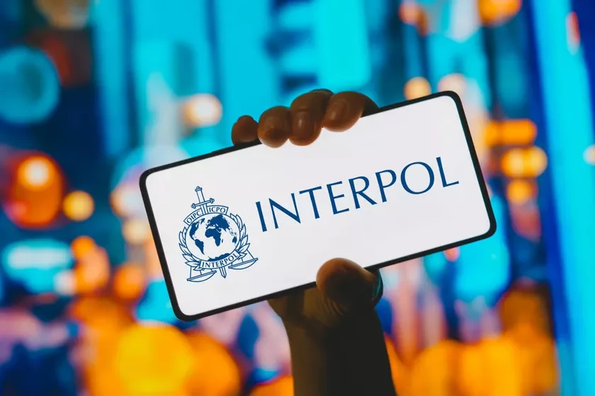 Interpol Интерпол Інтэрпол