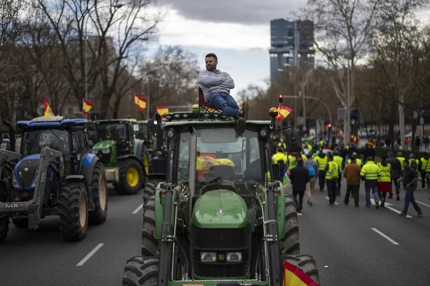 Farmers Protest pratesty fiermieraŭ protiesty fiermierov