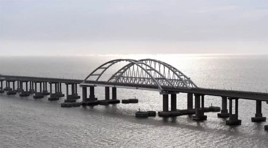 Крымский мост. Фото: Obozrevatel.com