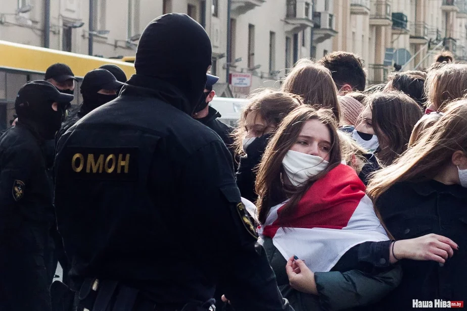 Archiŭnaje fota sa studenckich pratestaŭ u Minsku