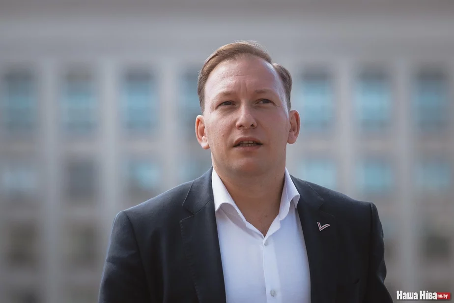 Andrej Dźmitryjeŭ paśla rehistracyi kandydatam u prezidenty. Minsk, 14 lipienia 2020 hoda. Fota: «Naša Niva»