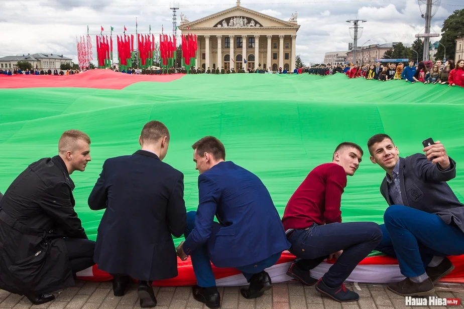 Фота Надзеі Бужан