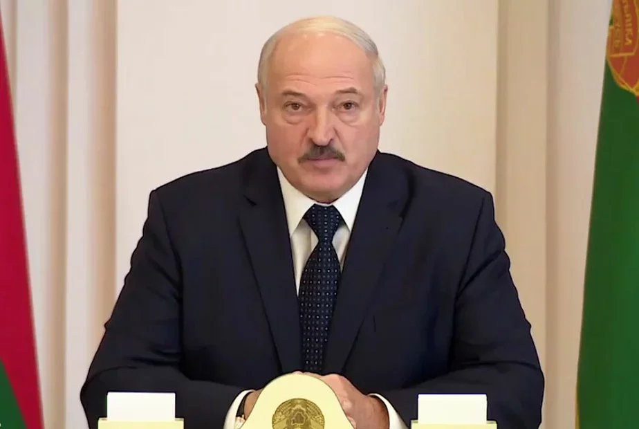Аляксандр Лукашэнка, 7 красавіка 2020 года. Скрыншот з відэа