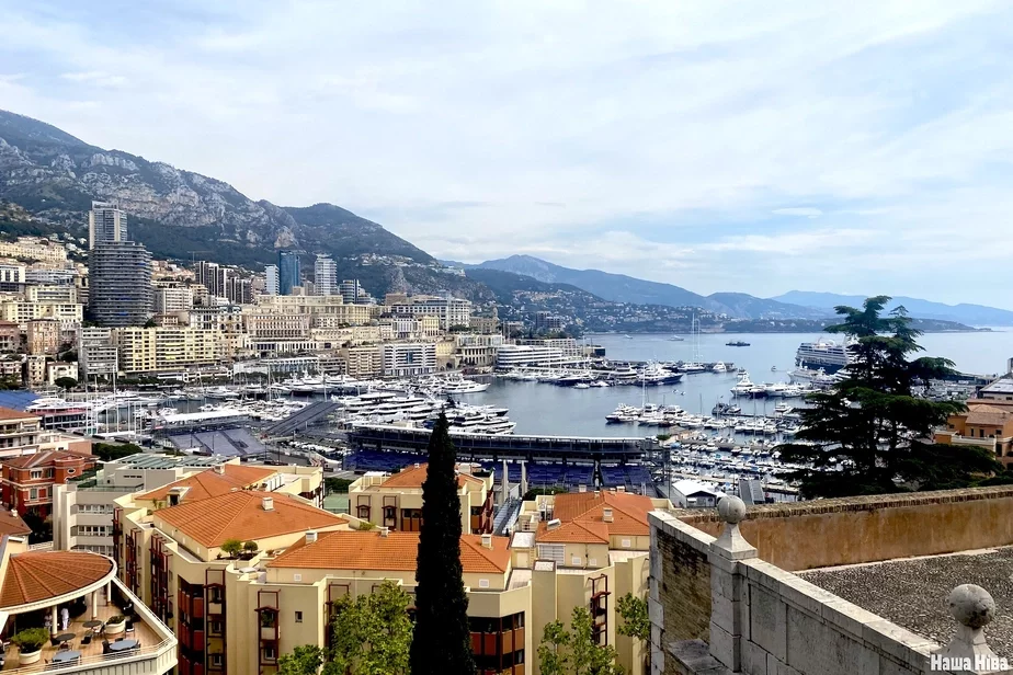 Manaka Łazurny bierah Monaco Cote d'Azur Monako Łazurnyj Bierieh