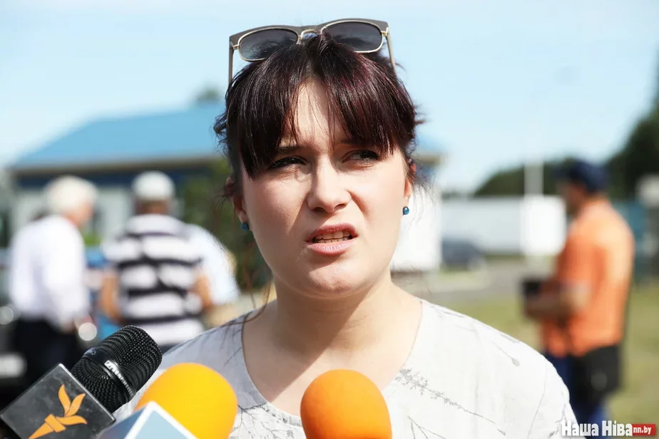 Анастасия Дашкевич, жена предпринимателя и общественного активиста Дмитрия Дашкевича, приехала в Куропаты, узнав о задержании мужа.