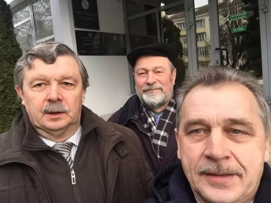Eks-deputaty Kalakin, Trusaŭ i Labiedźka, fota z fejsbuka.