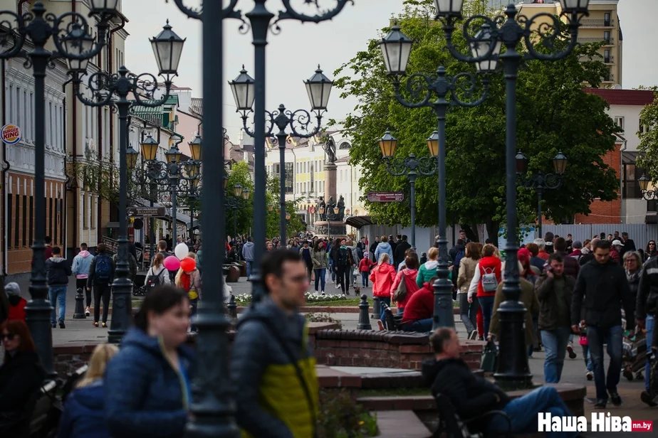 Пешеходная улица в Бресте. Фото Сергея Гудилина 