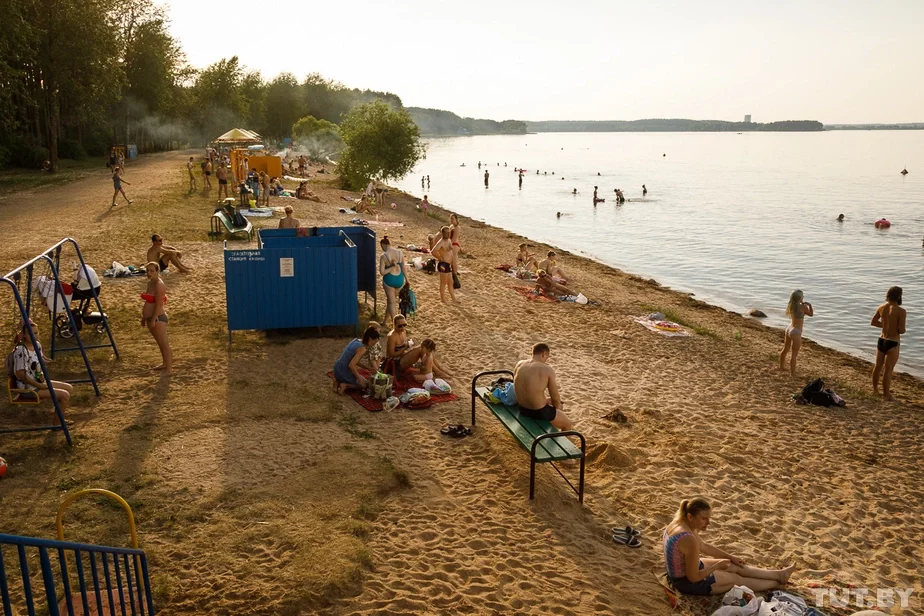 Пляж в Минске, иллюстративный снимок. Фото Ольги Шукайло, Tut.by