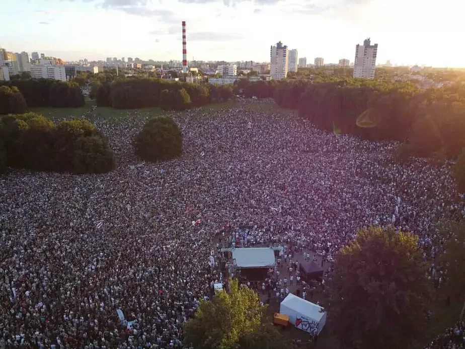 Мітынг 30 ліпеня сабраў 70 тысяч чалавек. Фота Змітра Карпава.