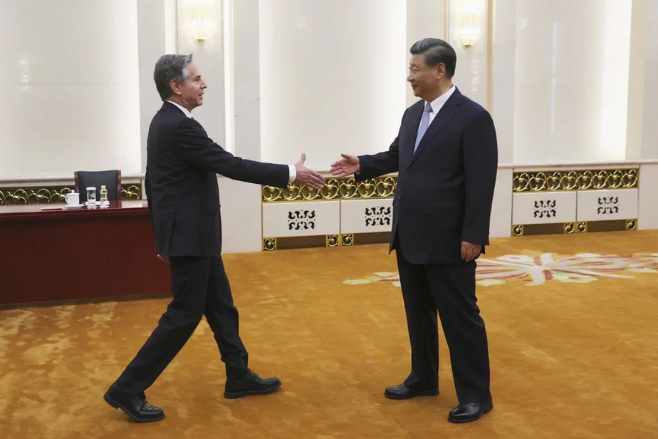 Си Цзиньпин встретился с госсекретарем США Энтони Блинкеном в Пекине. Фото: Leah Millis / Pool Photo via AP