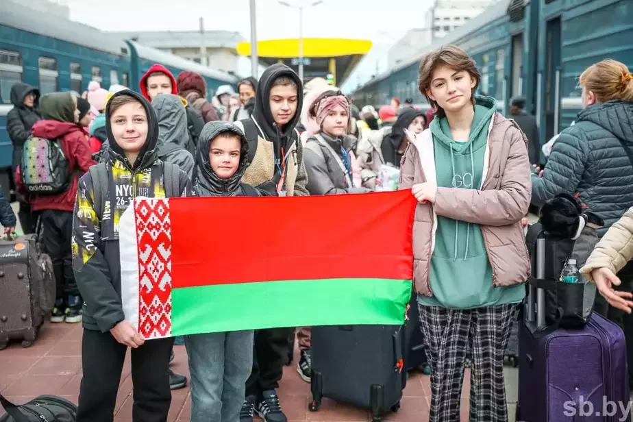 Дети из Донбасса, которых привозят на «оздоровление» в Беларусь. Фото: СБ