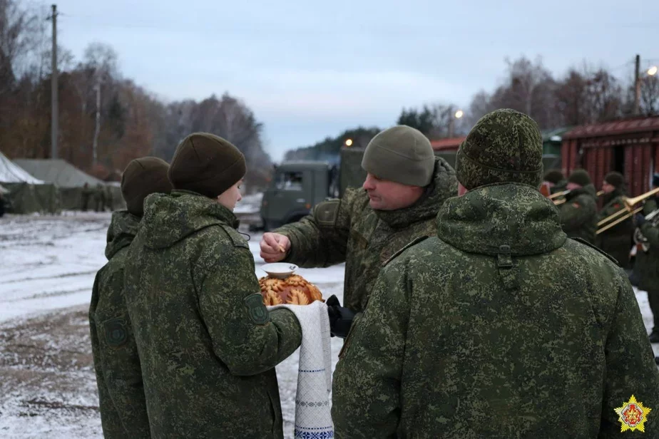 Встреча российских военных в Беларуси. Фото: Минобороны
