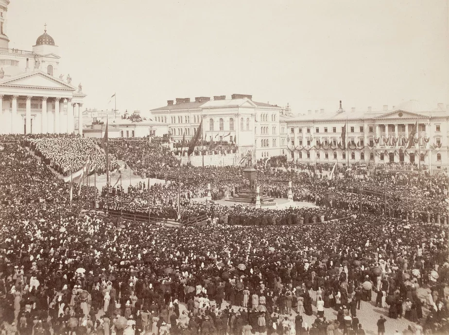 Адкрыццё помніка Аляксандру II у Гельсінгфорсе. 1894 год. Фота: Wikimedia Commons