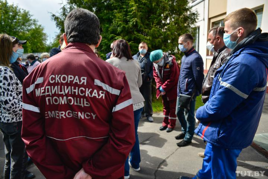 Новости здесь. Скорая помощь Бобруйск. Тут бай новости Бобруйск. Бобруйский бунт. Тут бай новости Беларуси сегодня коронавирус.