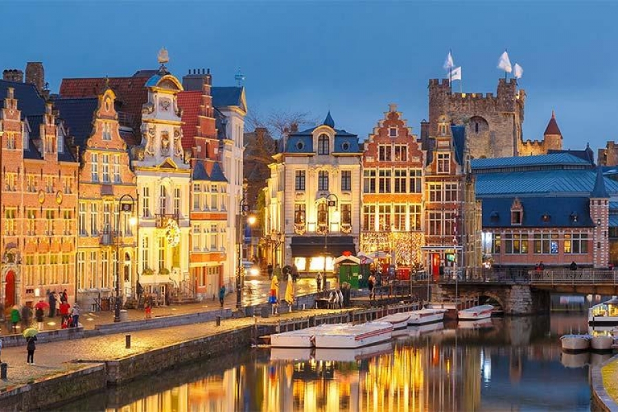 Фламандская бельгия. Гент бельгия достопримечательности. Фландрия гент. Бегинаж в левене. Брюгге бельгия.