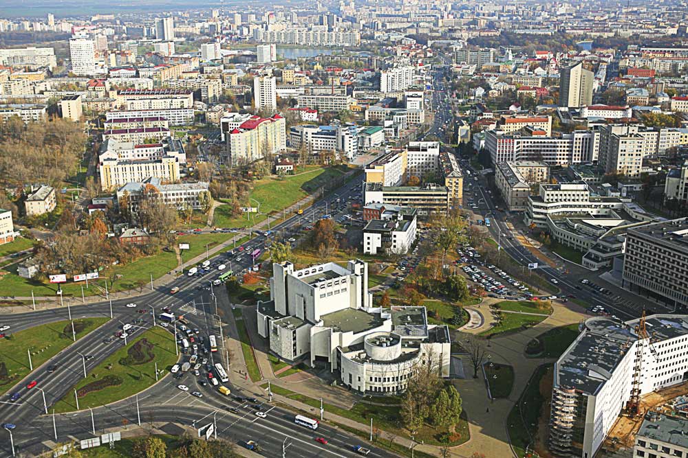 Сайт минска. Площадь Богушевича Минск. Центр Минска улицы. Минская улица вид сверху. Город Минск улицы площадь.