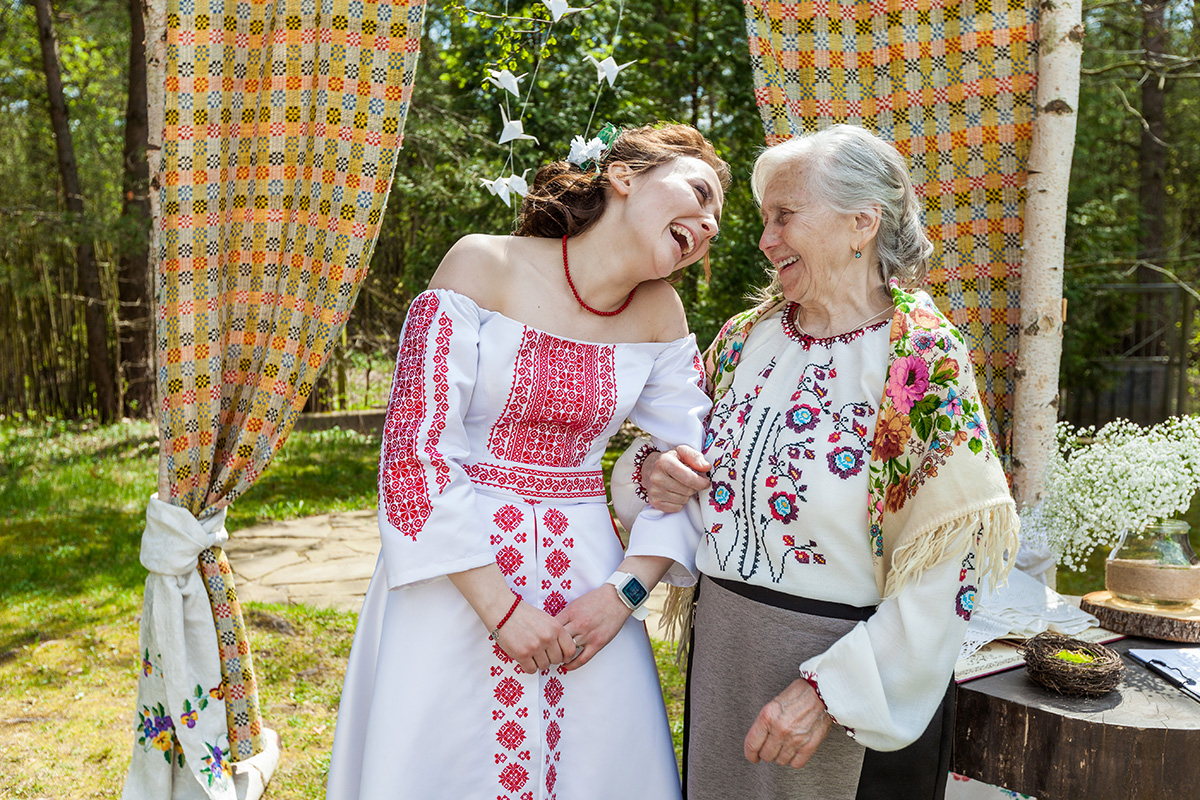 Белорусский стиль. Белорусский свадебный наряд. Свадьба в белорусском стиле. Белорусская невеста. Свадьба в старобелорусском стиле.