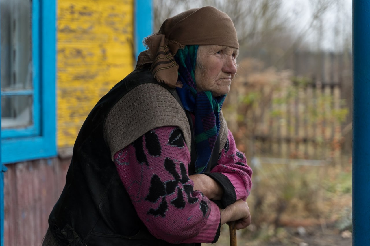 Бабушка показала доказательства НЛО». Парень объездил более 100 деревень в  Беларуси и рассказывает, как там сейчас живут люди