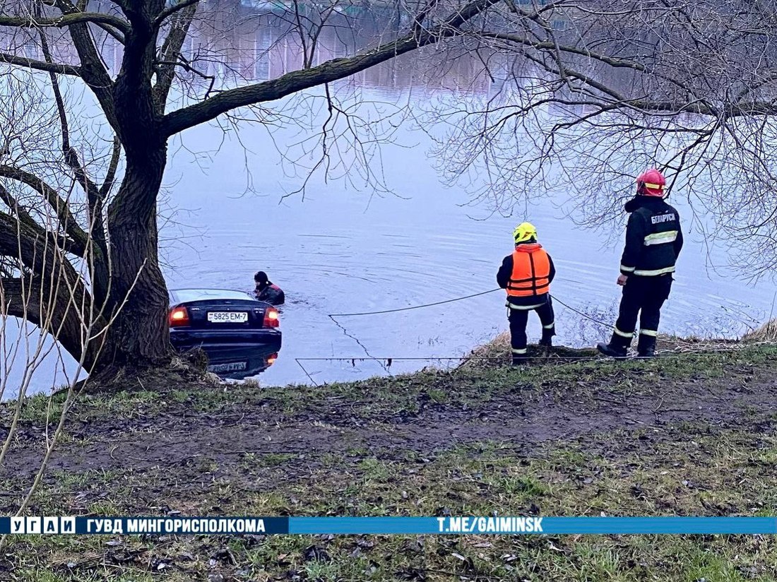 В Минске пьяный водитель заехал в Свислочь ФОТО