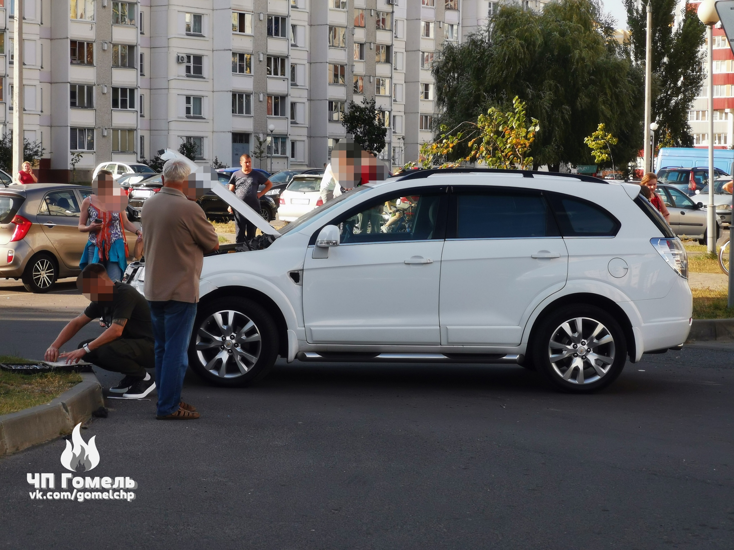 В Гомеле автомобиль милиции попал в ДТП и перевернулся