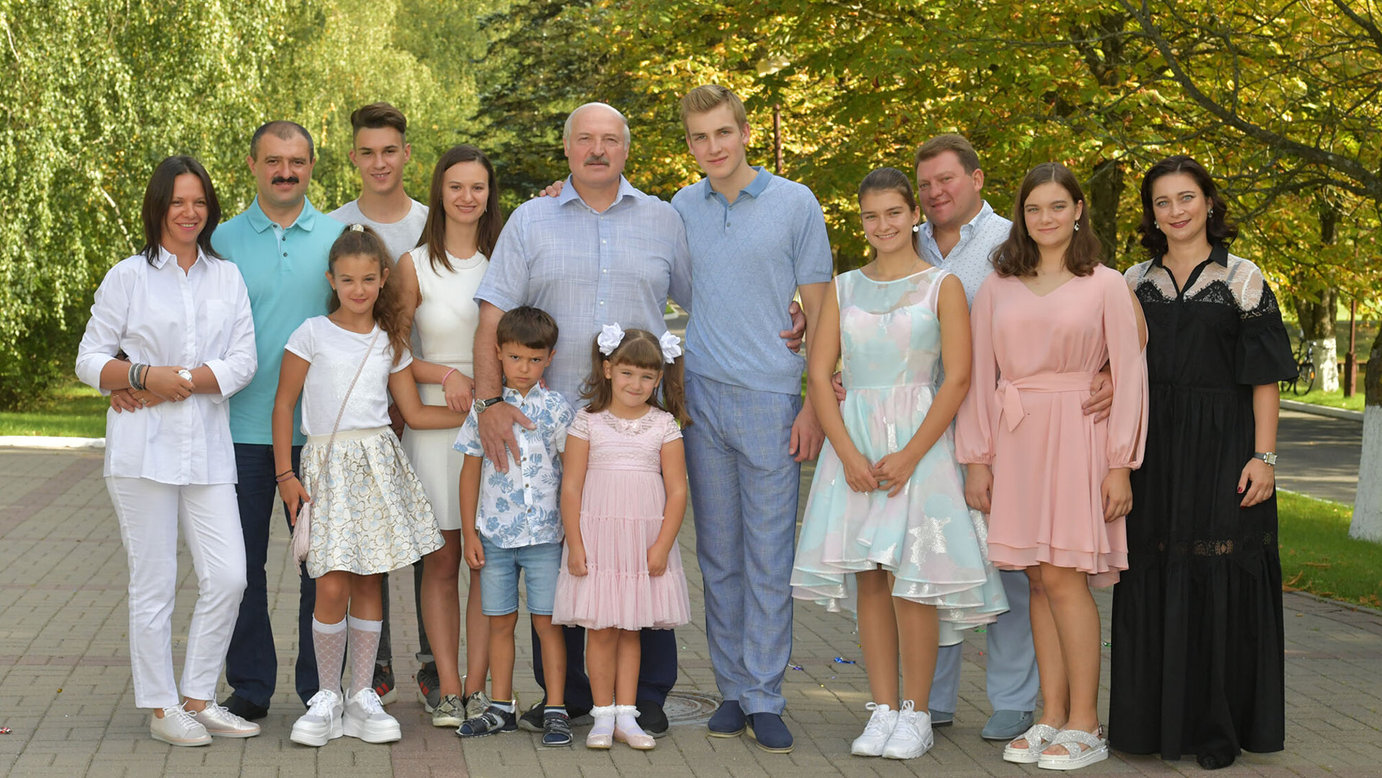 Президентская семья. Семья Лукашенко президента. Семья президента Белоруссии.